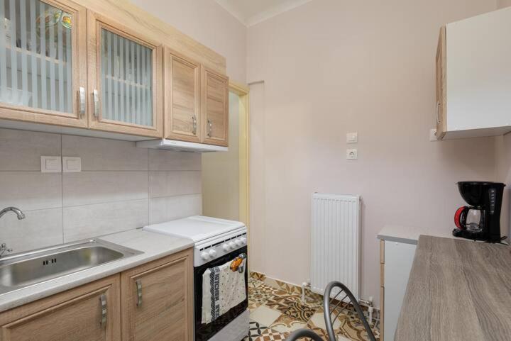 Private Pristine Balcony Home- Heart Of The Center Saloniki Zewnętrze zdjęcie